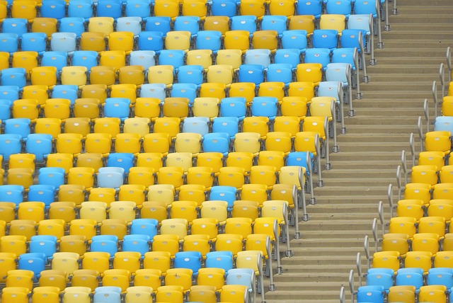 上光荣榜，大连英博一线队主教练李国旭获得辽宁五一劳动奖章