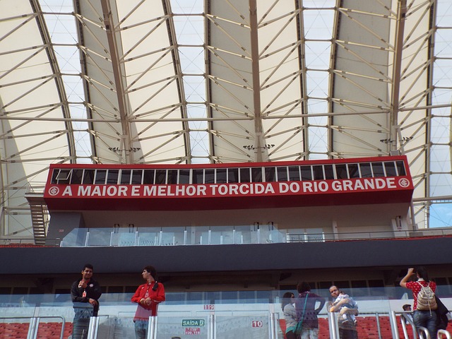 奥尔莫vs阿拉维斯全场数据：梅开二度+5次关键传球，获评9.5分