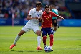 库尔图瓦生涯17次对阵曼城全部丢球，从未完成零封